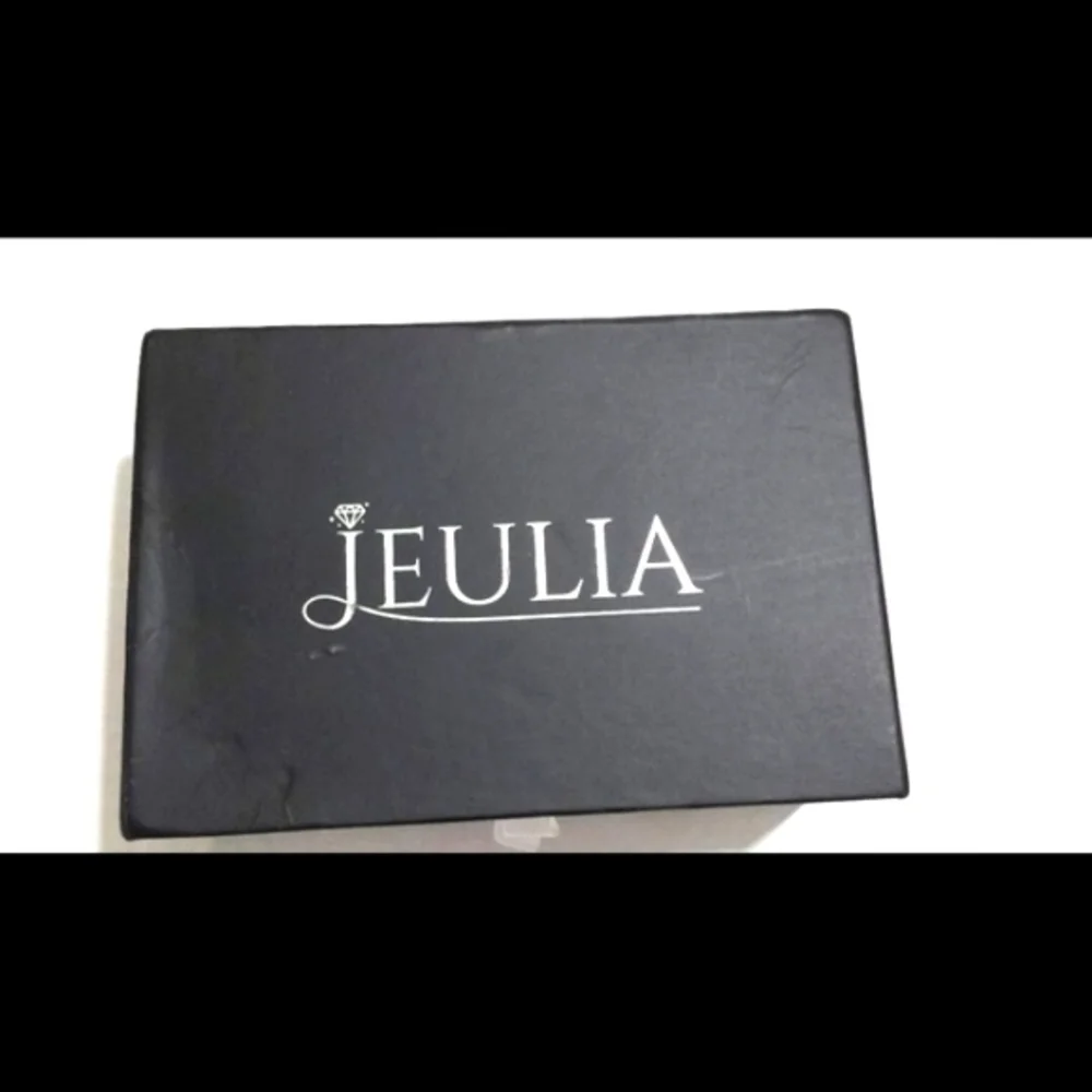 Jeulia Bead Round Cut Sterling Silver Women’s Band